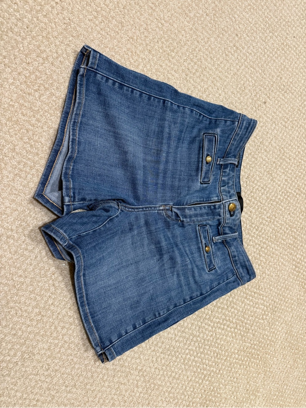 White House Black Market 5in shorts